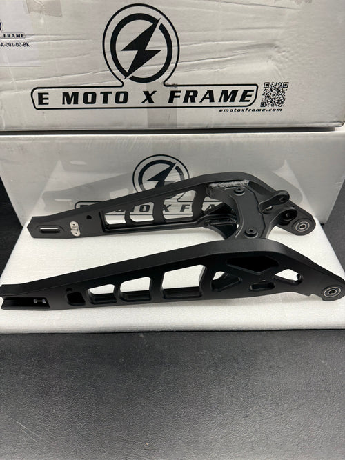 DEFIANT V2 Black plus 1.5” Swingarm for LBX
