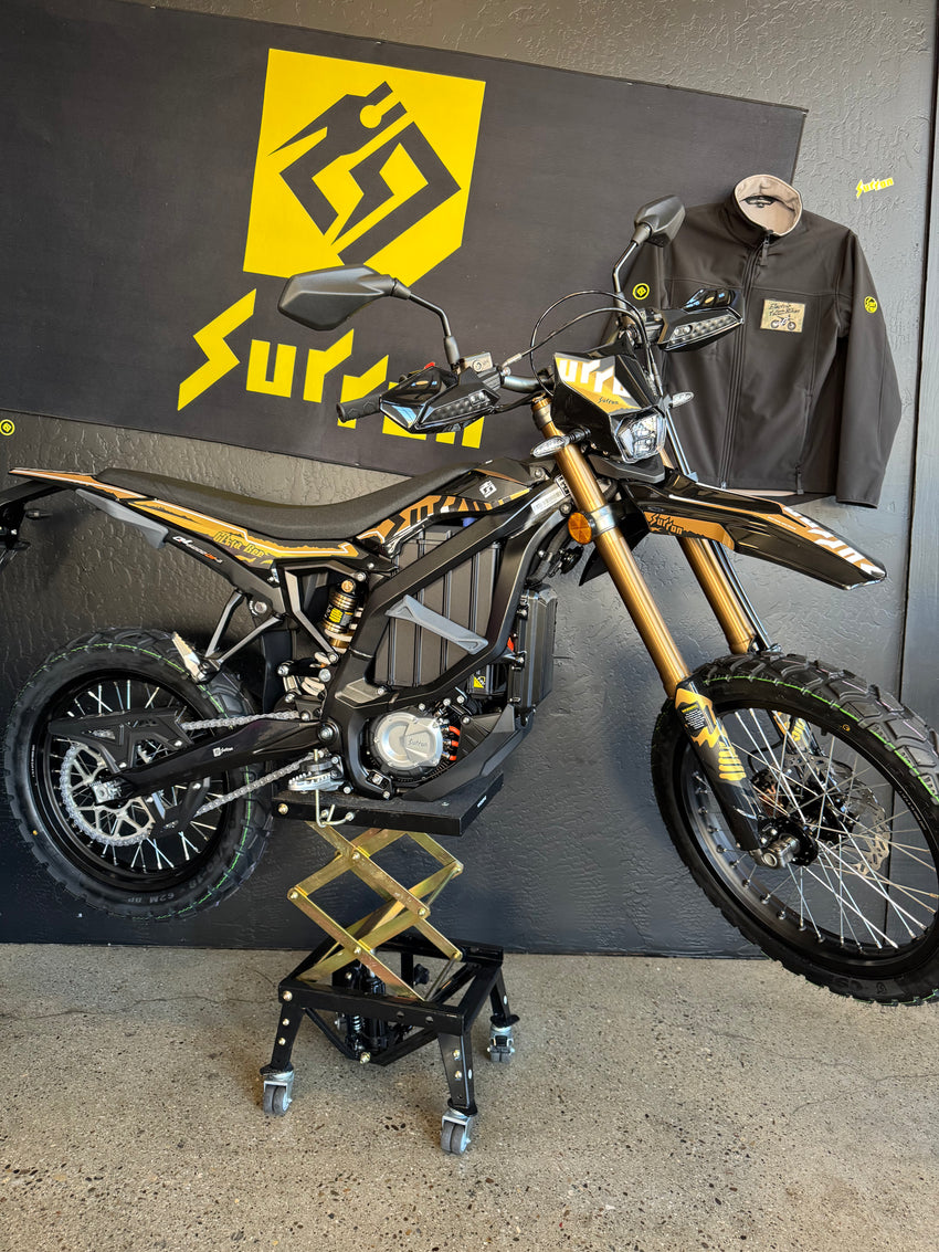 2025 Surron Ultra Bee "DUAL SPORT" 21kw 74 volt 60 amp