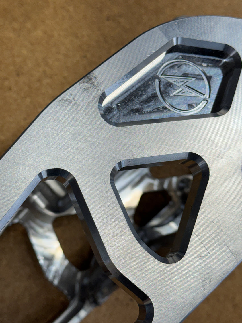 DEFIANT v3 Swingarm "RAW UN-FINISHED" Stock Length - For Powder Coating