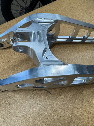 DEFIANT v3 Swingarm "RAW UN-FINISHED" Stock Length - For Powder Coating
