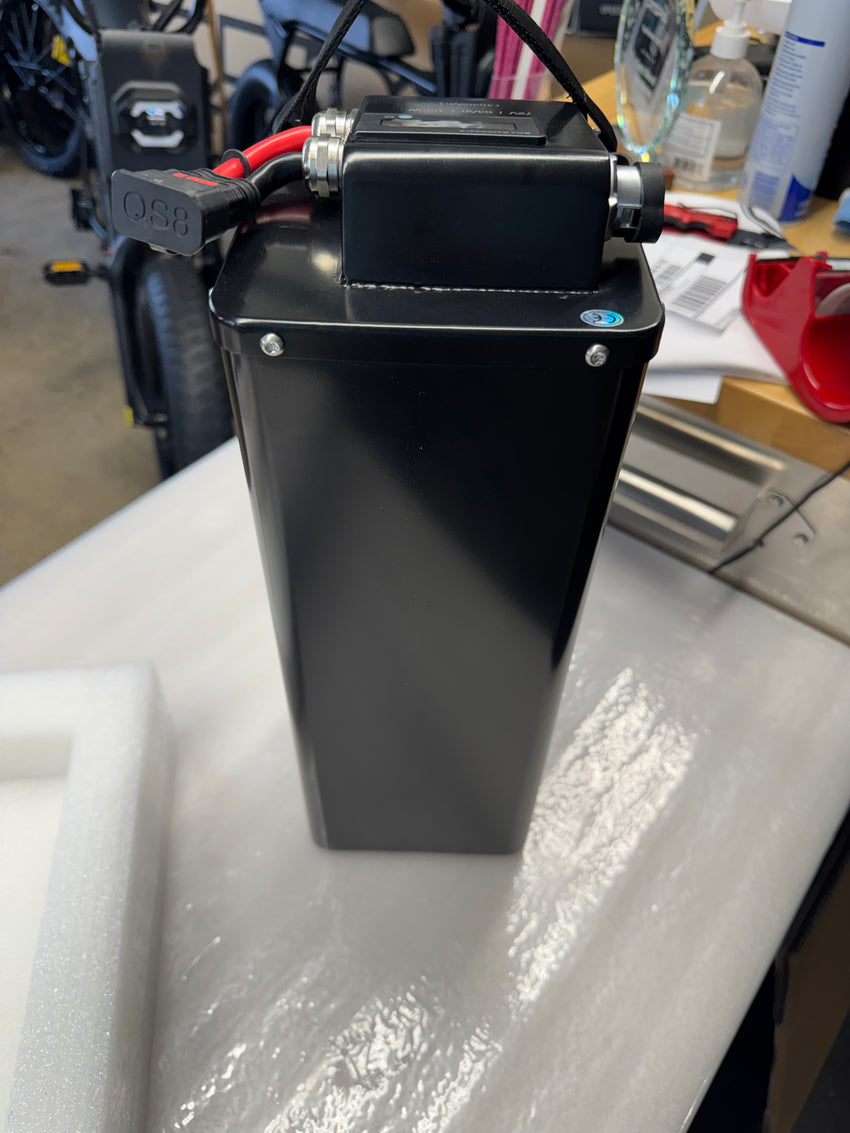 FOR RESALE ONLY:  EWATT 72/63 SURRON LBX Battery and Fast Charger