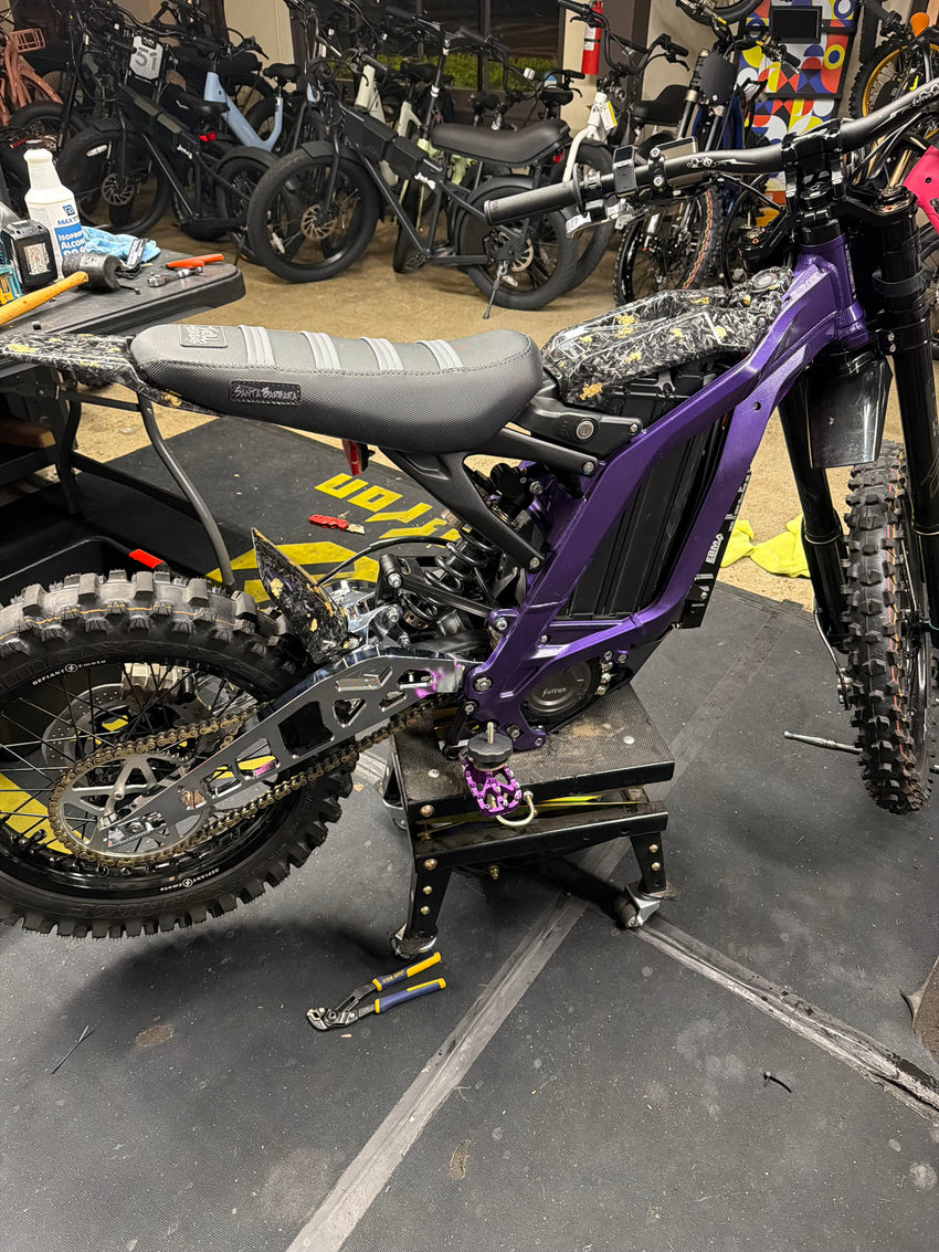 "Pre-Sale" Defiant v3 OEM STOCK Length - Swingarm for Surron LBX by Defiant Emoto