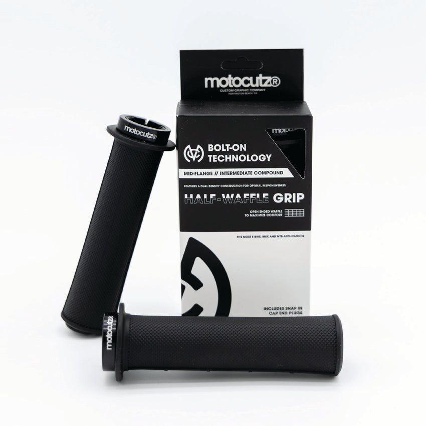 Mid Flange Bolt-On Grips Black
